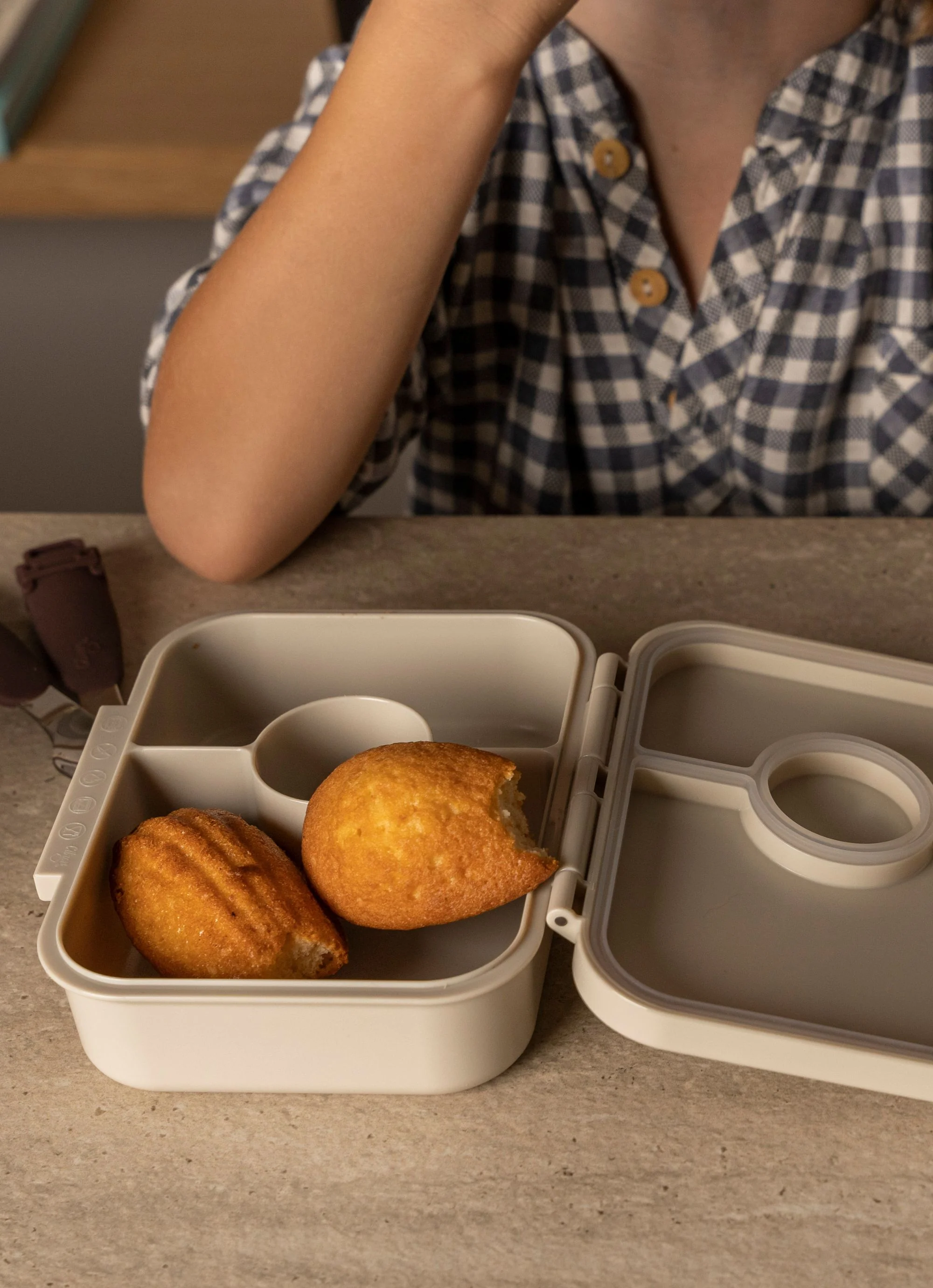 Tritan Snack Box - Vehicles - Image 5